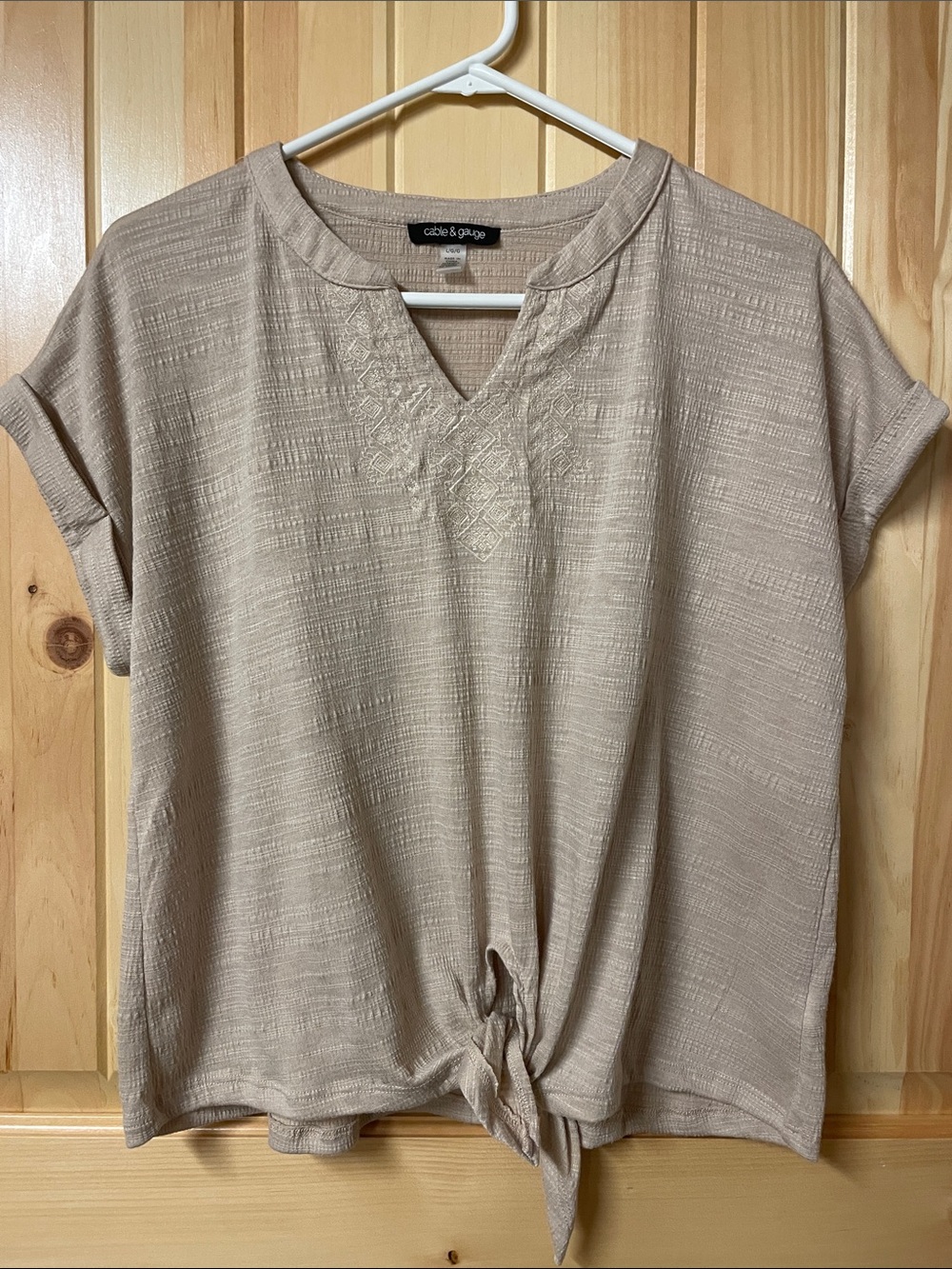 Gable & Gauge Top